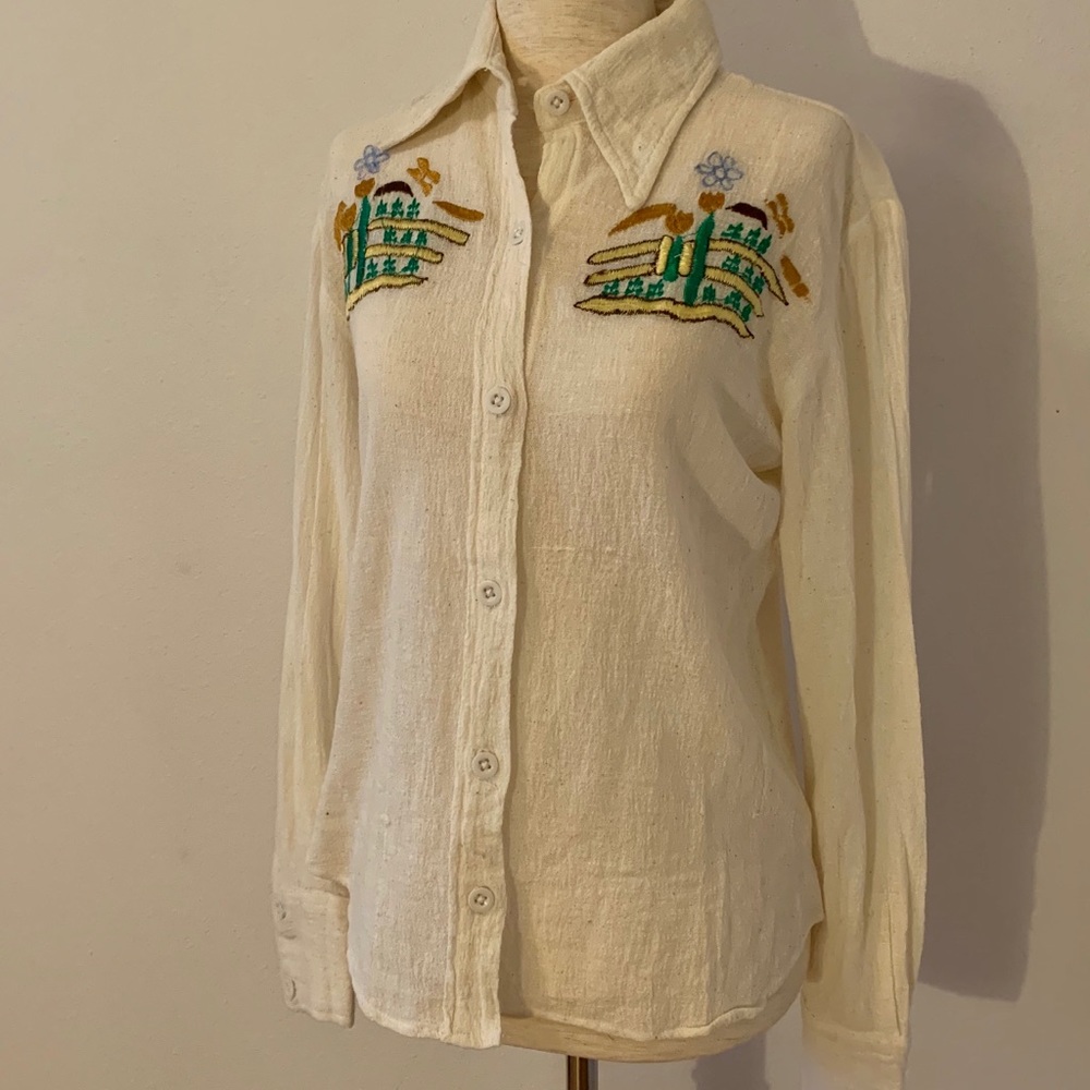 Vintage 1970s Button Down Shirt - Picture 2 of 10